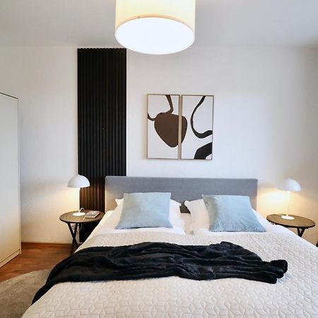 Sabe Apartment: Balcony + Free Parking + Netflix Wuppertal Exterior foto